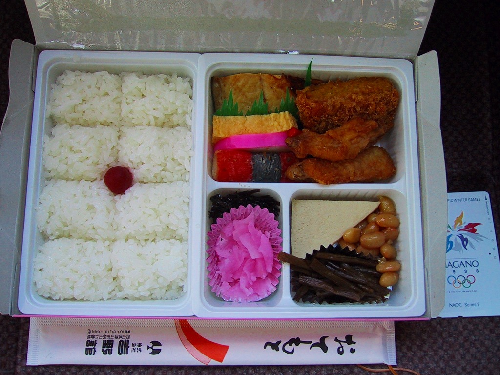 津山駅 かつての駅弁｜ウェブサイト駅弁資料館｜Ekiben in the past at