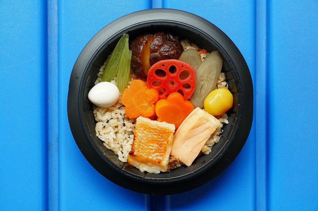 伊豆急下田駅 キンメダイの駅弁｜ウェブサイト駅弁資料館｜Ekiben at IzukyuShimoda Station in